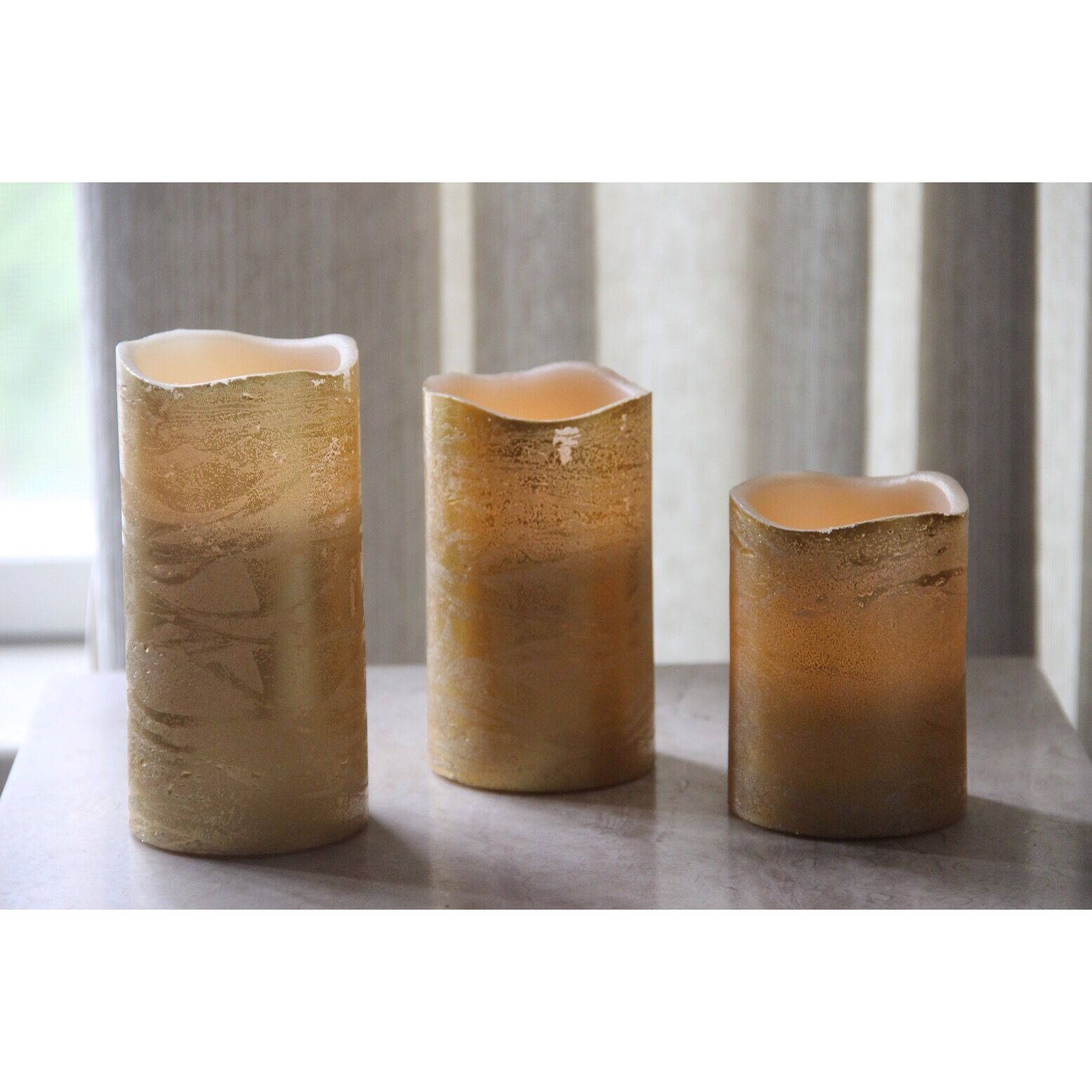 62030005GD SET OF 3 CHAMPAGNE METALLIC WAX FLAMELESS CANDLE
