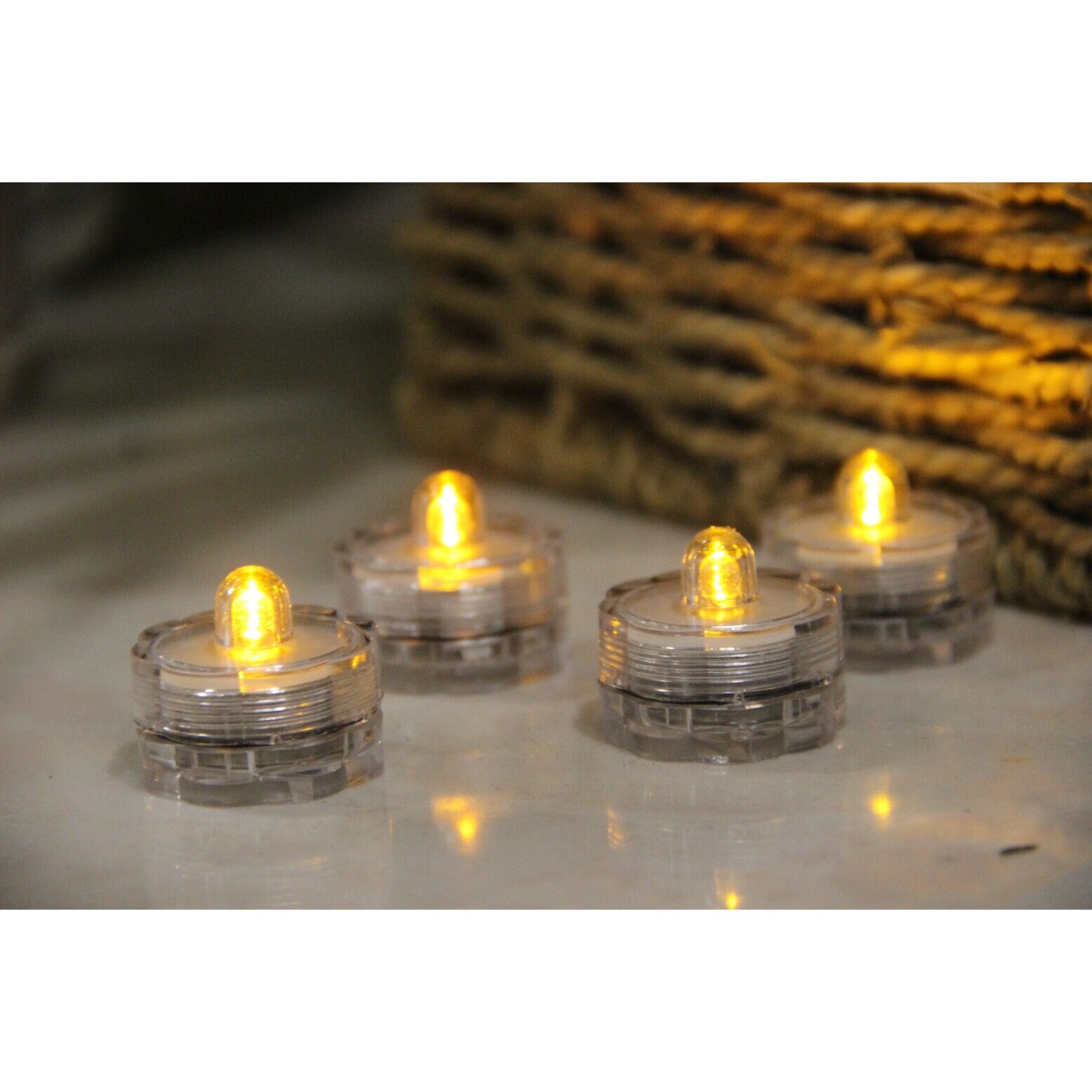 71040025 SET 4 OF SUBMERSIBLE LED TEA LIGHTS