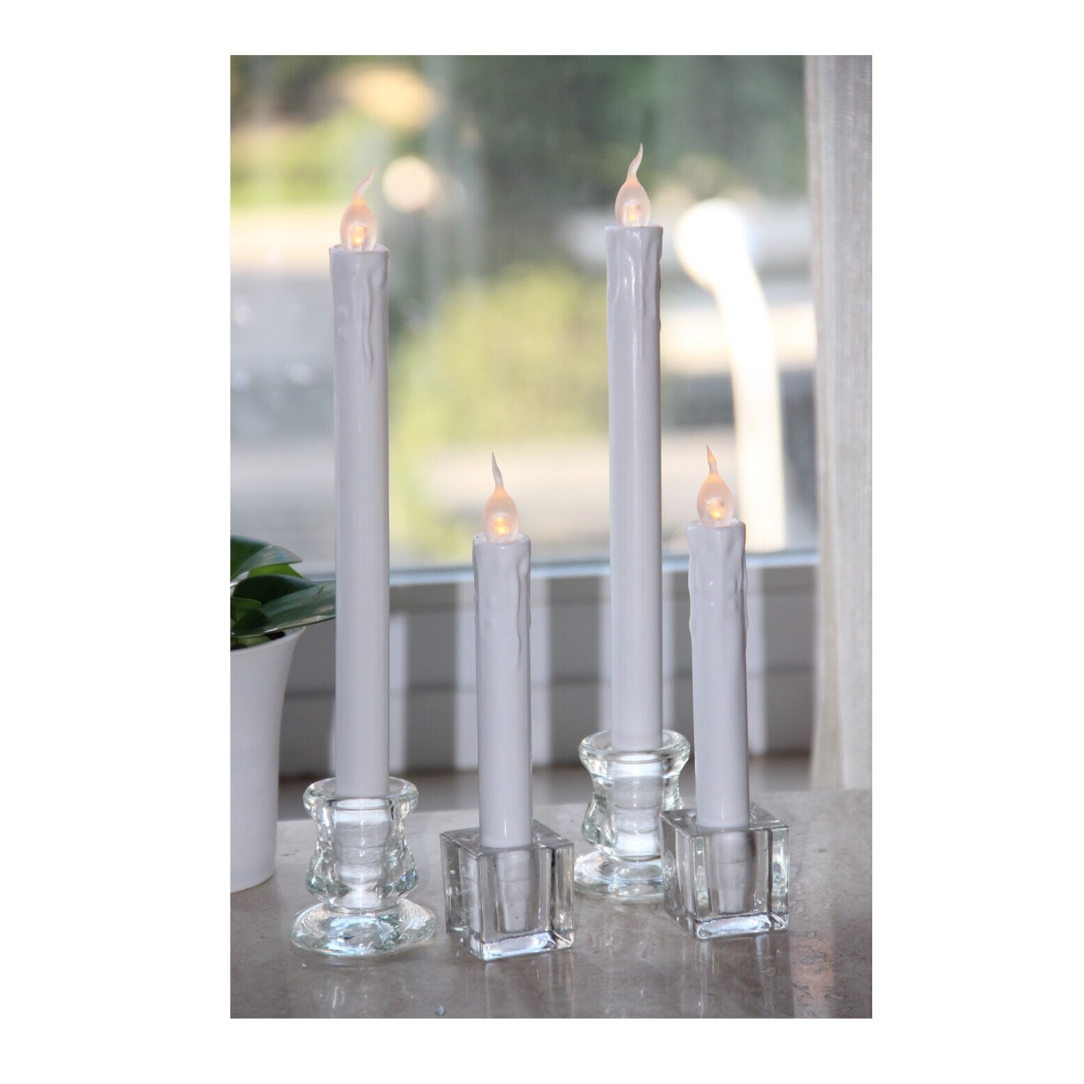 72020002 SET OF 2 LED TAPER CANDLES WITH DRIPPING EFFECT
