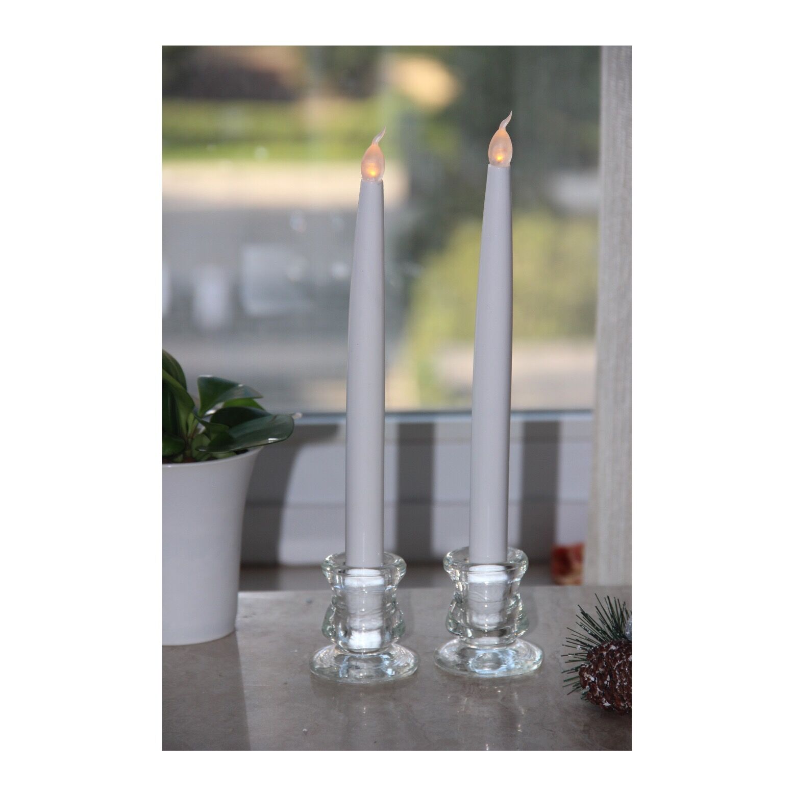 72020007 SET OF 2 LED PLASTIC TAPER CANDLES