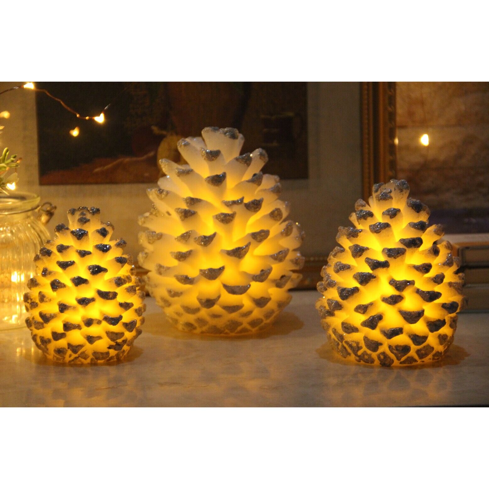 65030001 SET 3 OF PINECONE LED CANDLES WITH GLITTER