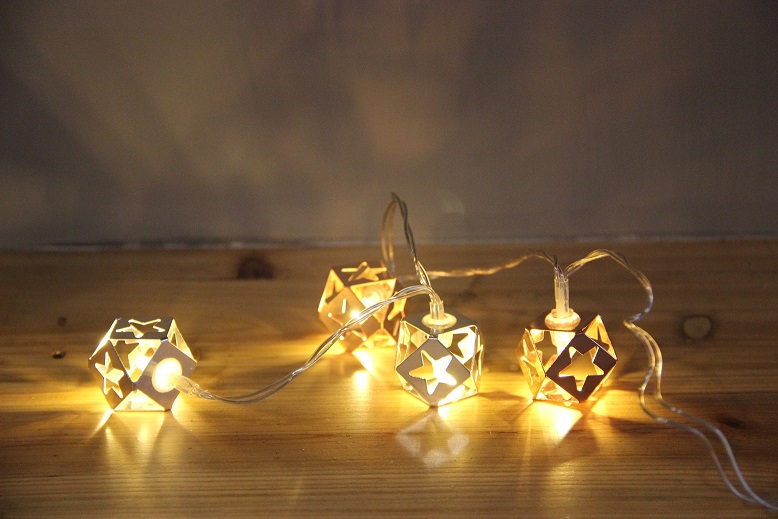 960157 10 LED METAL HEXAGONS WITH STAR PATTEN STRING LIGHT