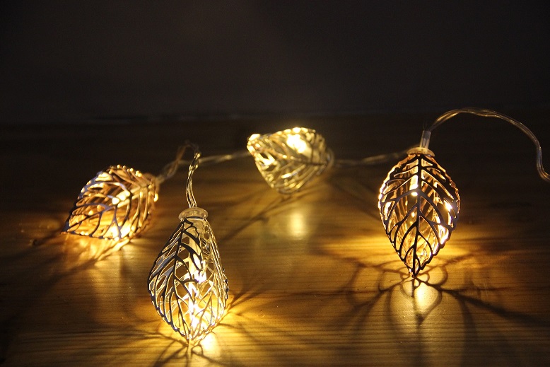960160 10 LED METAL LEAVES STRING LIGHT