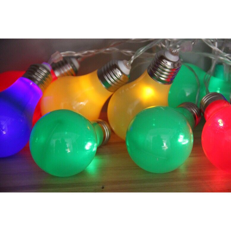 960165 10 LED PLASTIC COLOR BULB STRING LIGHT