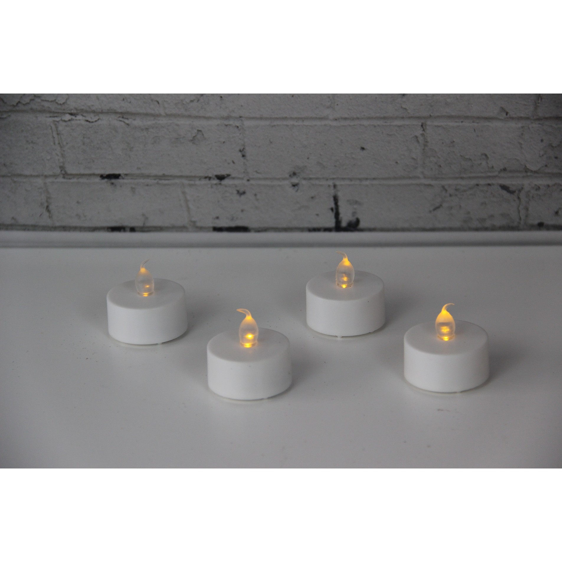 71040001 SET OF 4 FLAMELESS LED TEALIGHT