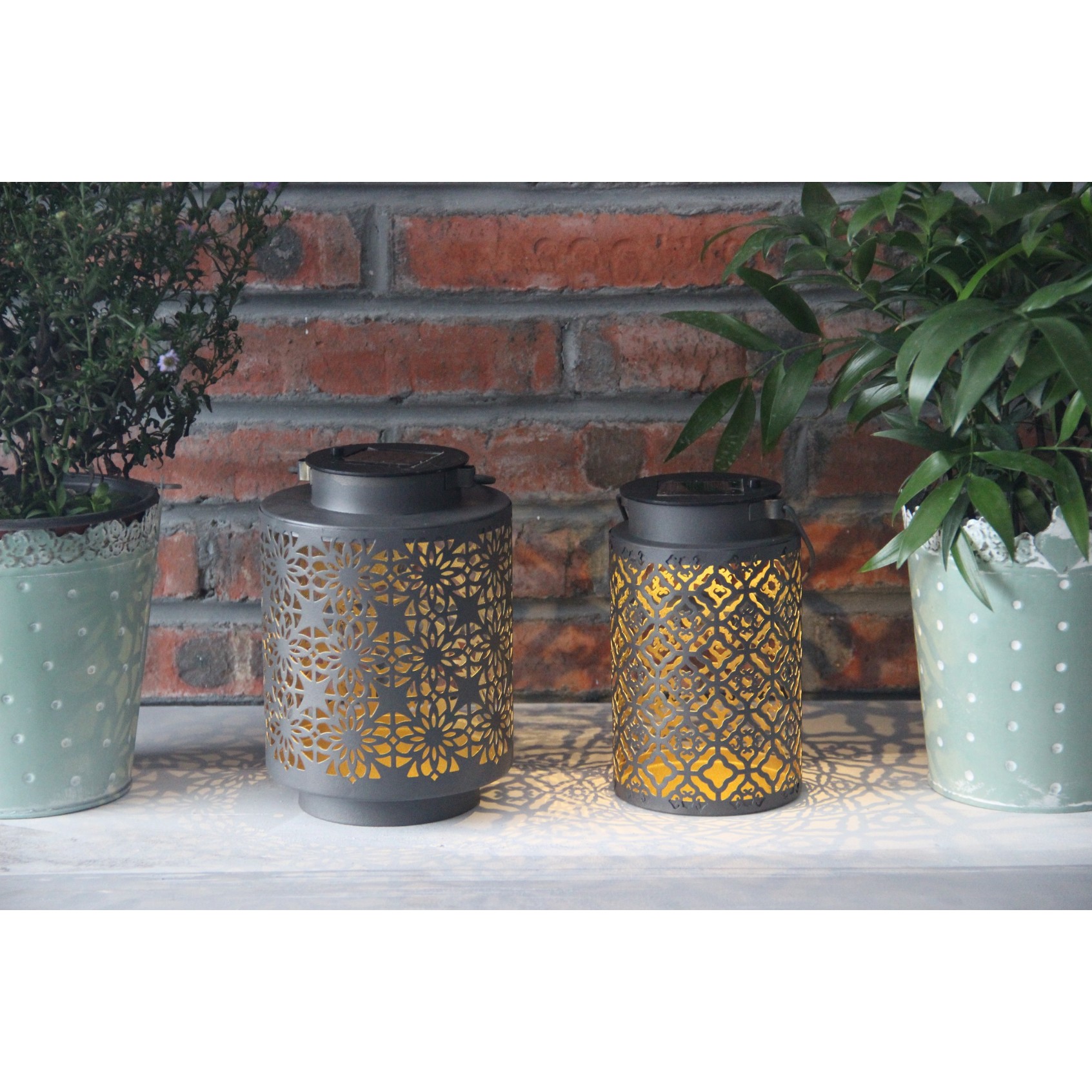 910281/910282 PILLAR SHAPE SOLAR LANTERN