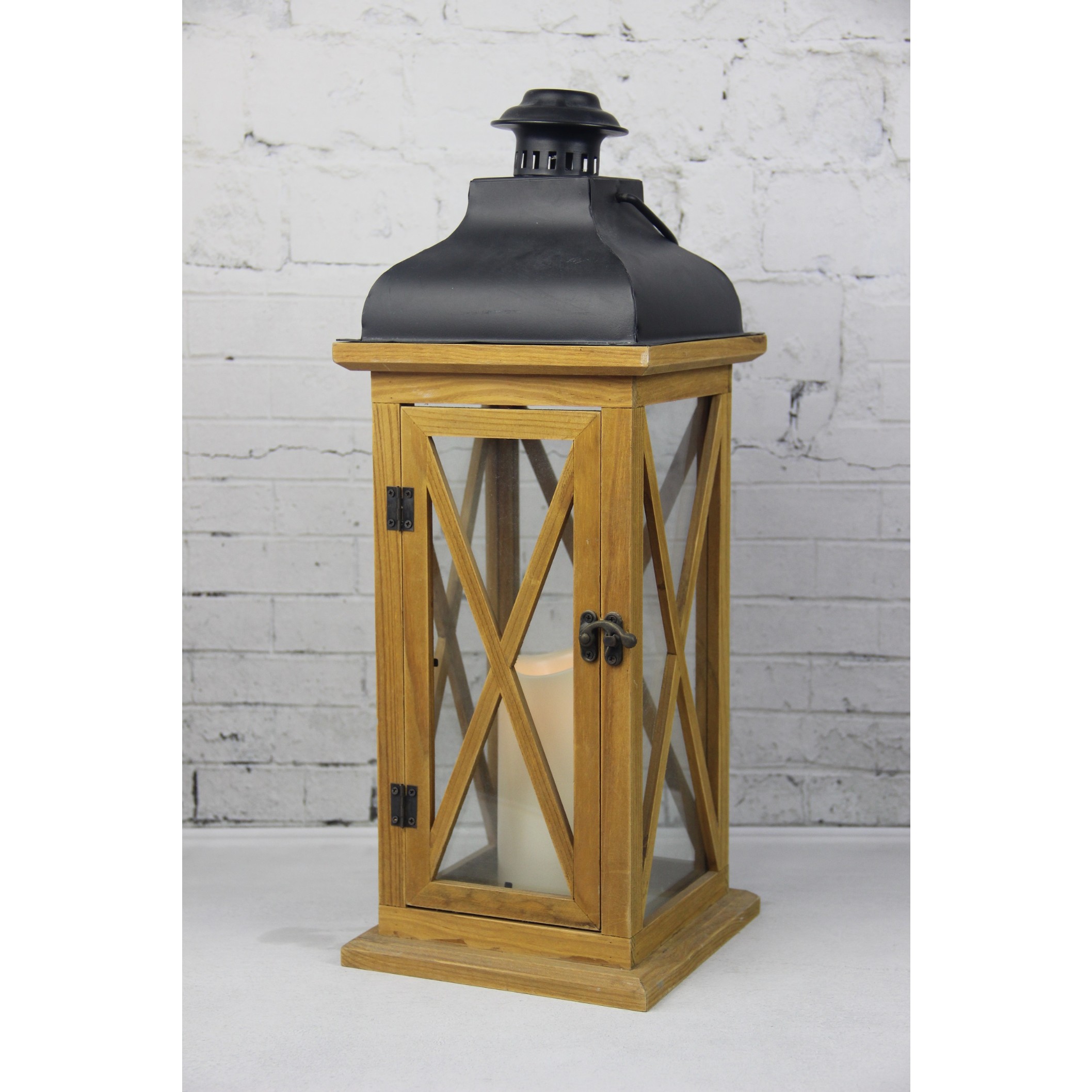 910306 WOODEN LANTERN WITH METAL TOP