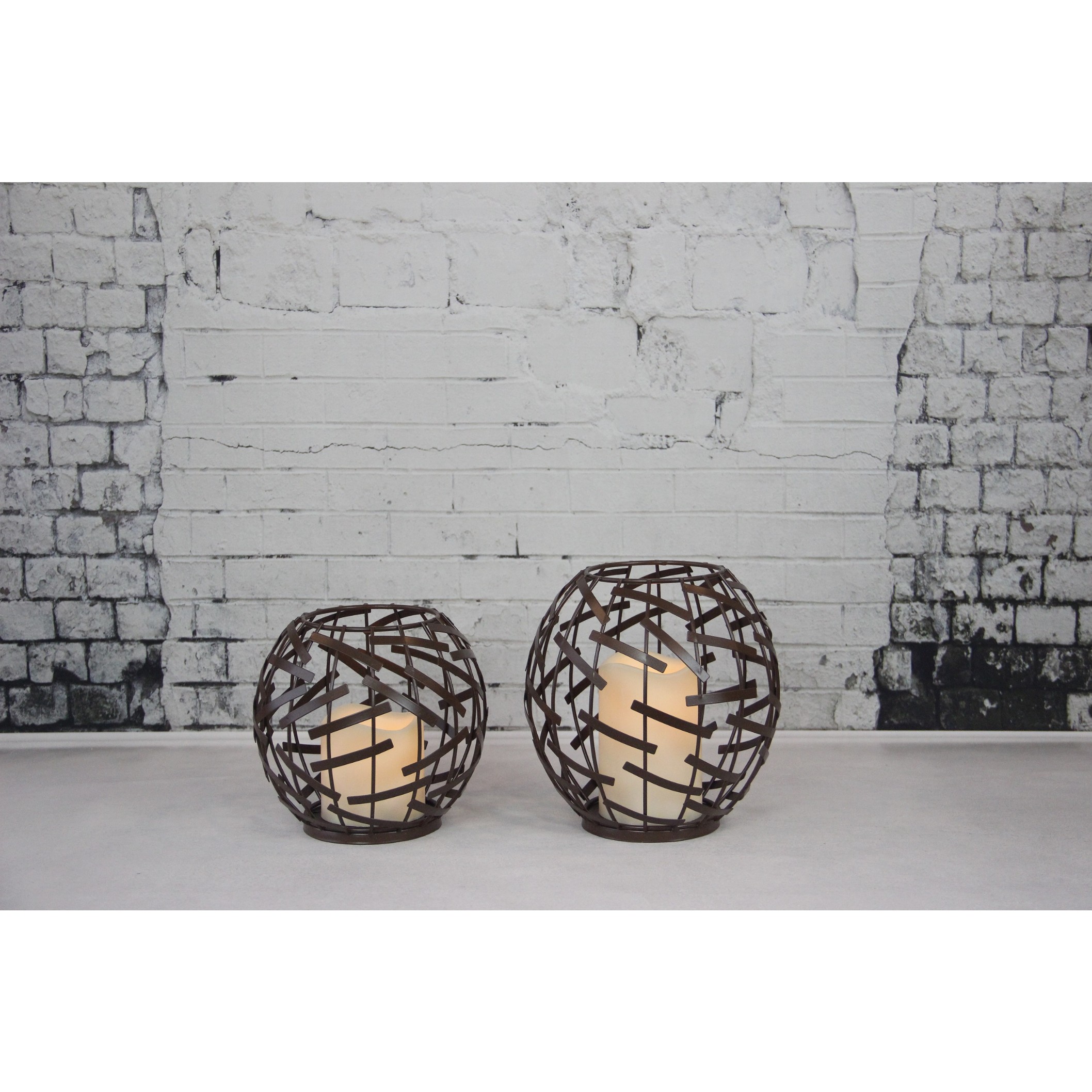 910260 BLACK PATTERN LANTERN WITH LED CANDLE-S