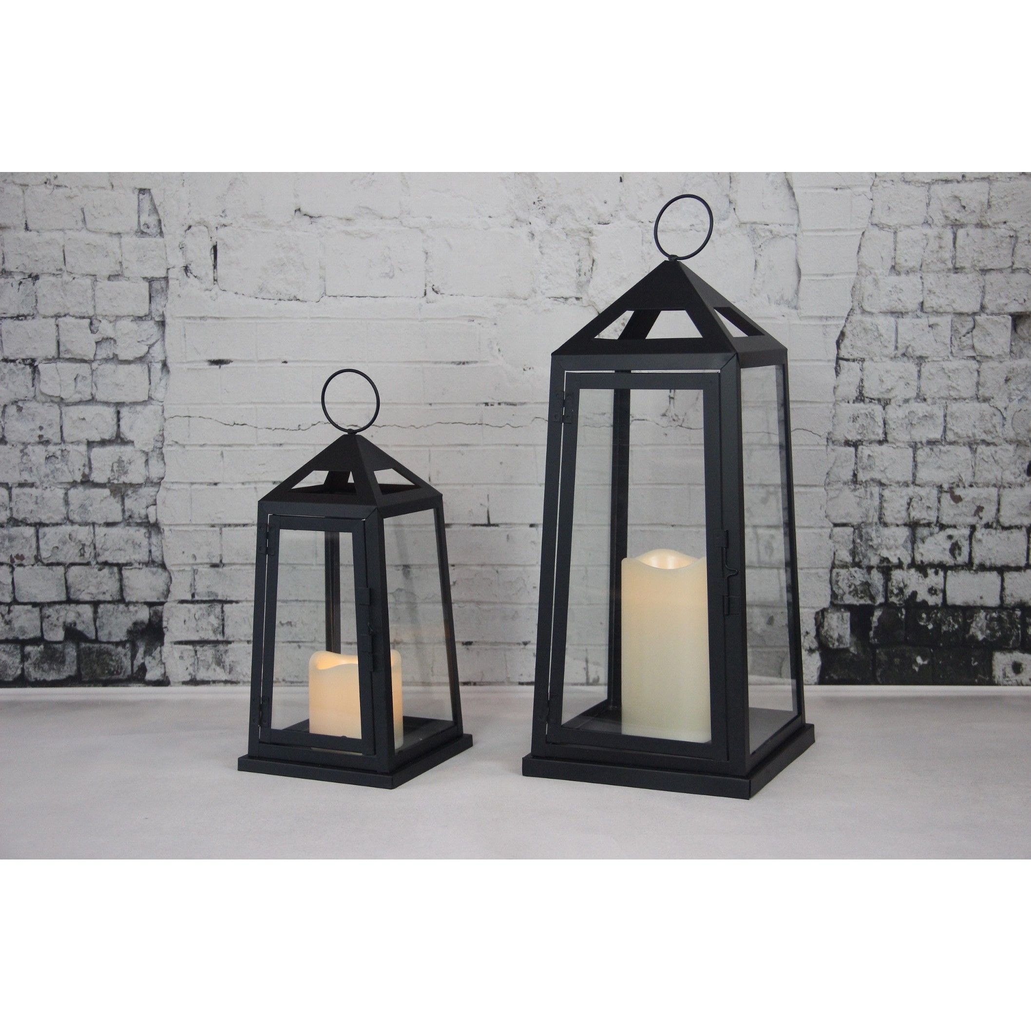 910307 BLACK METAL LANTERN